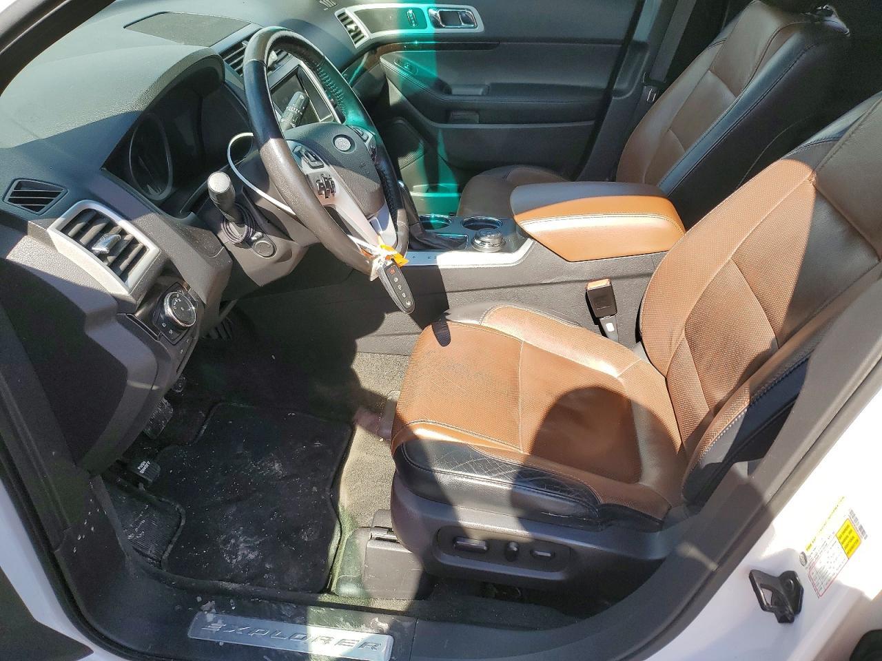2014 Ford Explorer - Фото 7