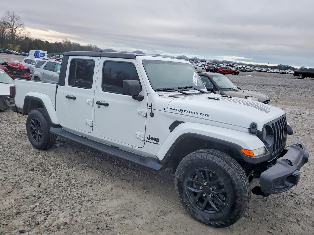 2022 Jeep Gladiator Sport - Image 4