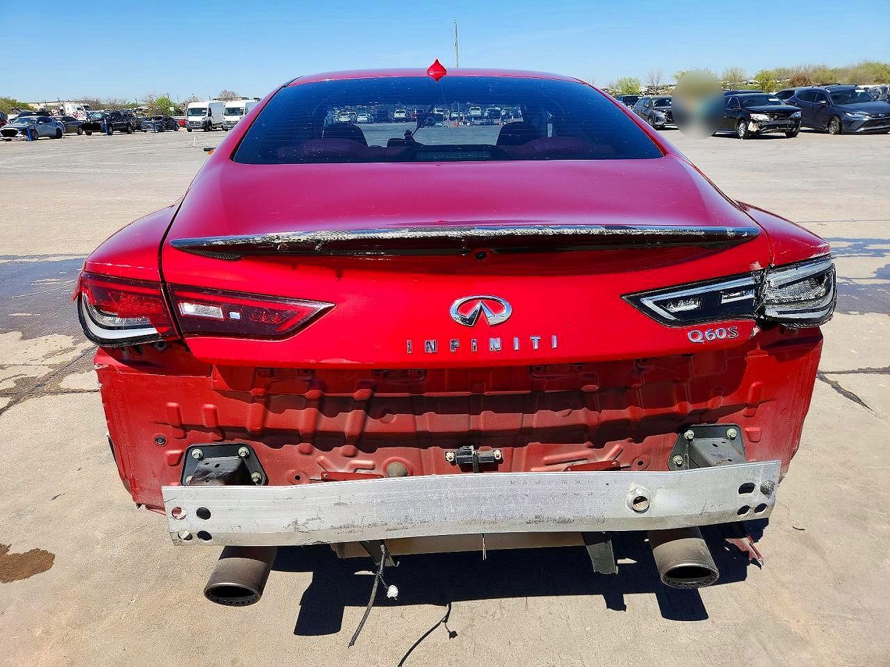 2017 Infiniti Q60 Red Sport 400 - Image 6