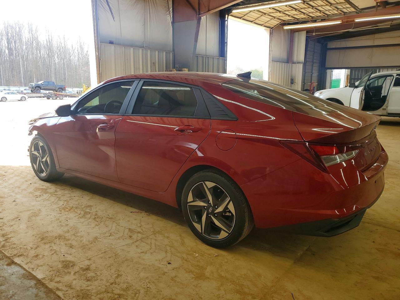 2023 Hyundai Elantra Sel - Фото 2