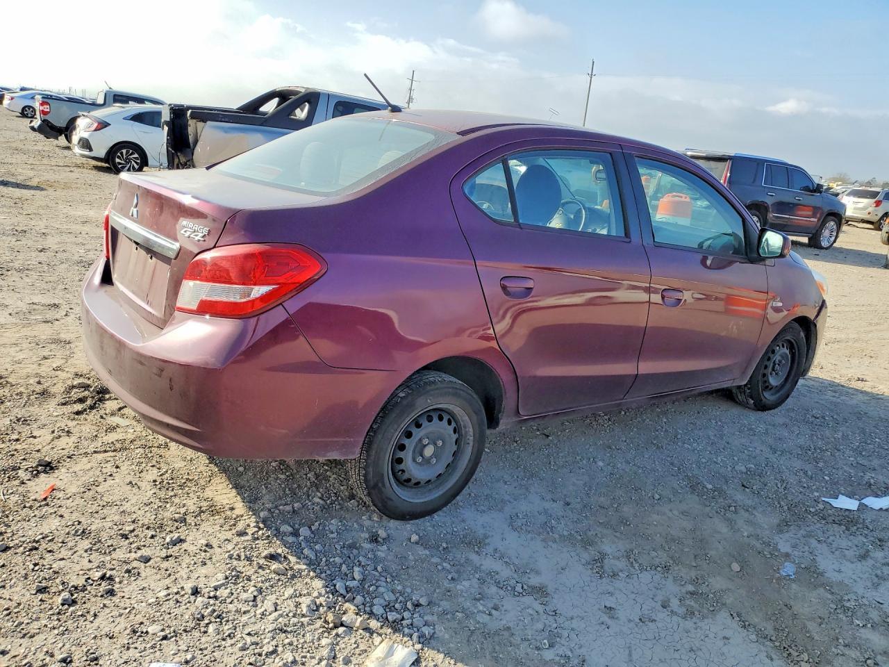 2018 Mitsubishi Mirage G4 Es - Фото 3
