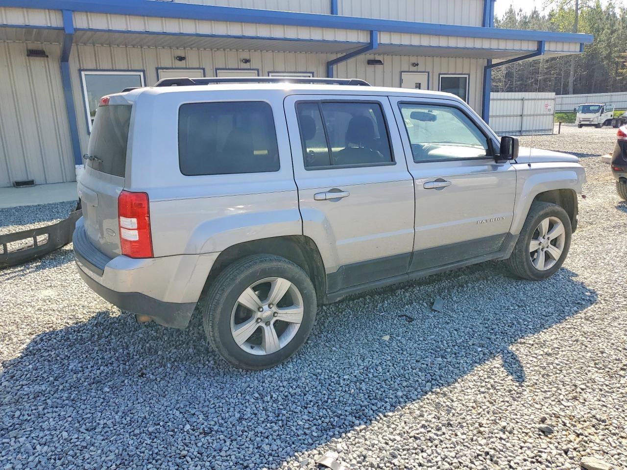 2016 Jeep Patriot Latitude - Фото 3