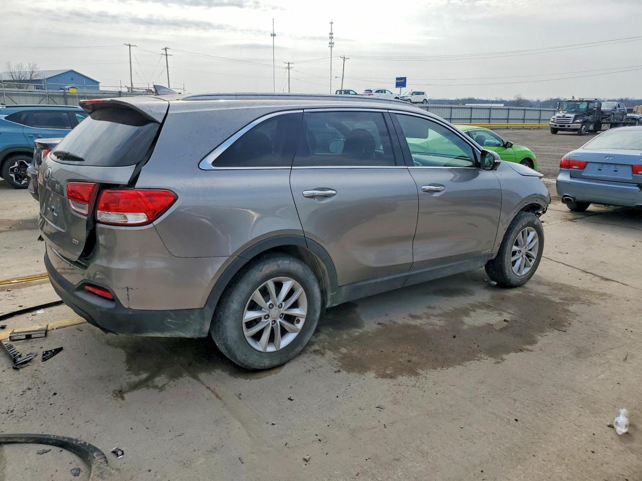 2018 Kia Sorento Lx - Image 3