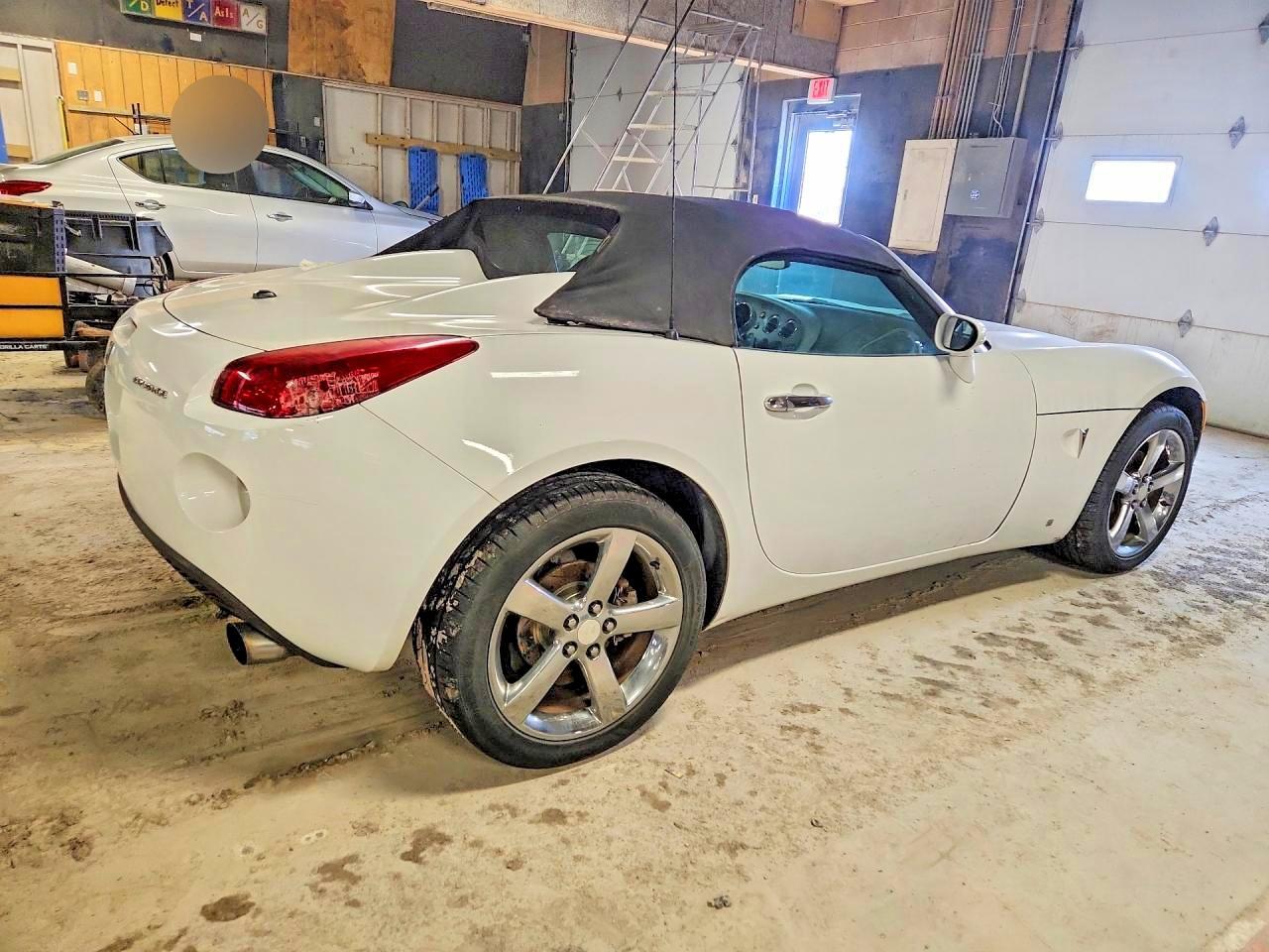 2007 Pontiac Solstice - Фото 3