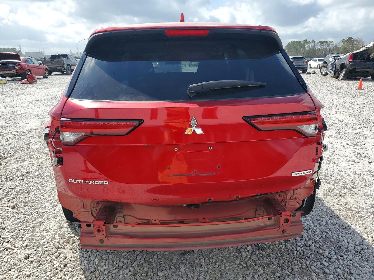 2024 Mitsubishi Outlander Es - Фото 6