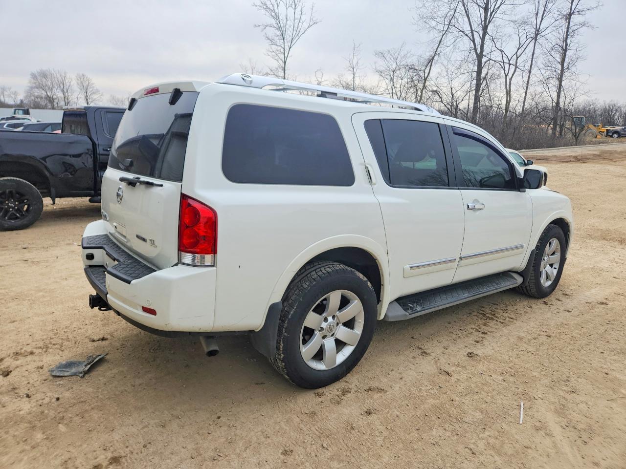 2013 Nissan Armada Sv - Фото 3
