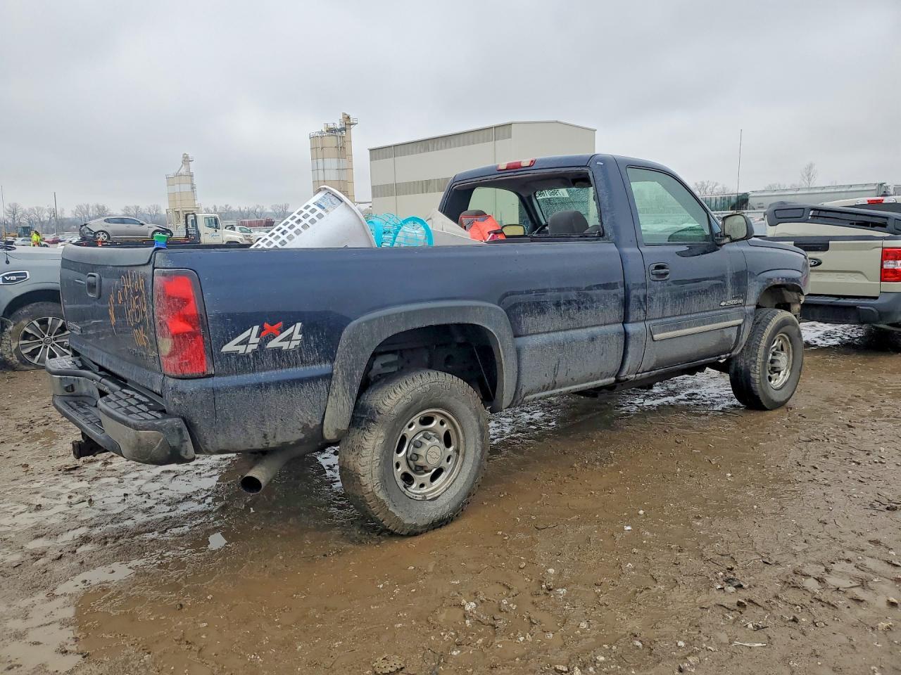 2005 Chevrolet Silverado K2500 Heavy Duty - Фото 3