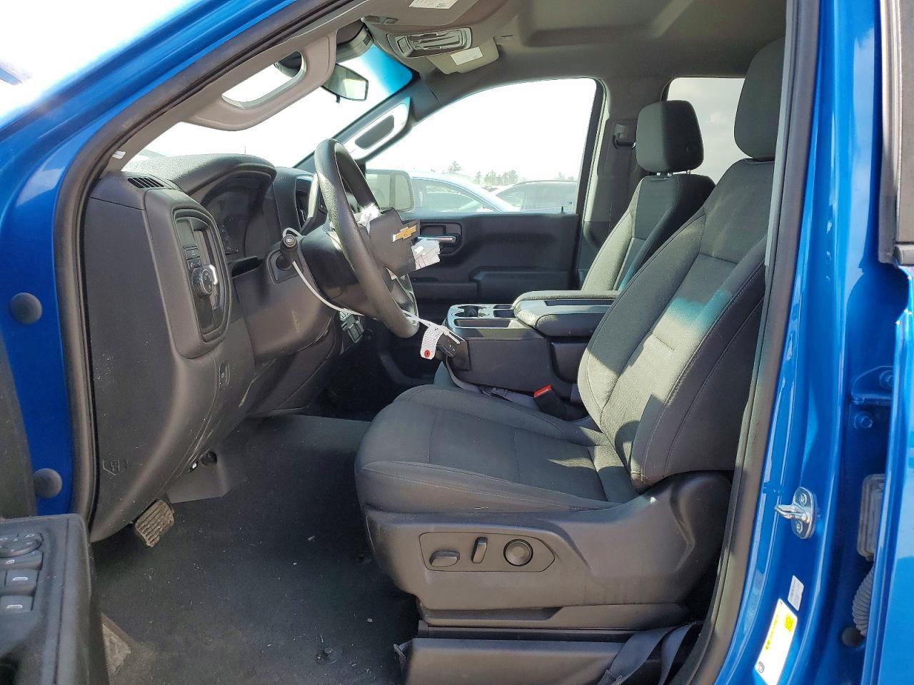 2023 Chevrolet Silverado C1500 Custom - Фото 7