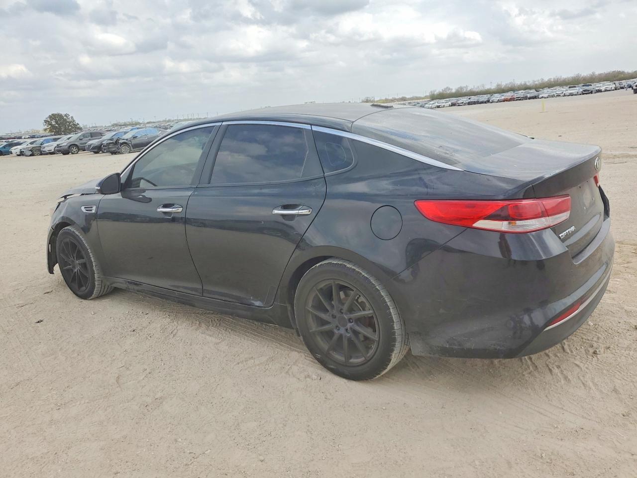 2018 Kia Optima Lx - Фото 2