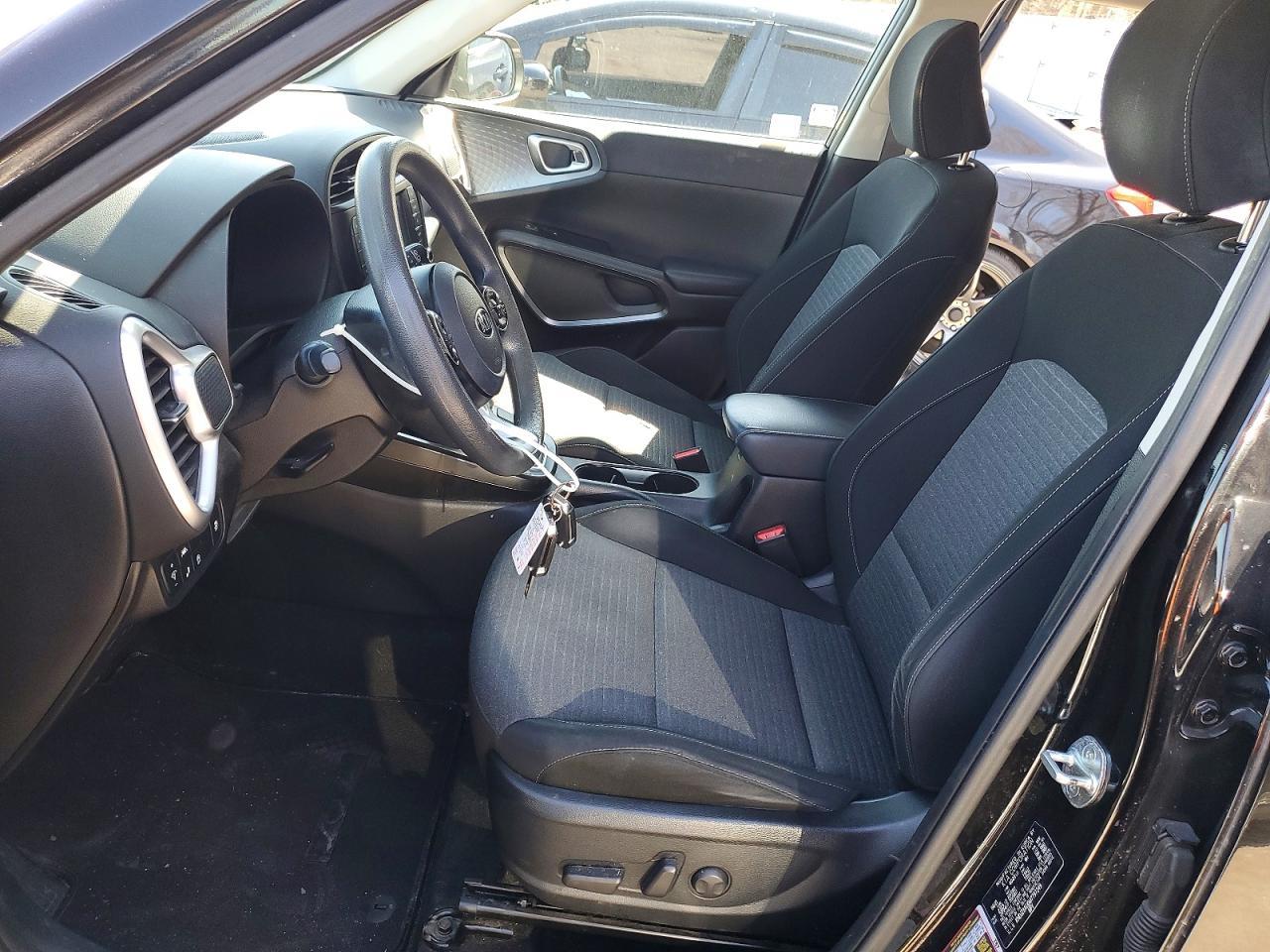 2021 Kia Soul S - Фото 7