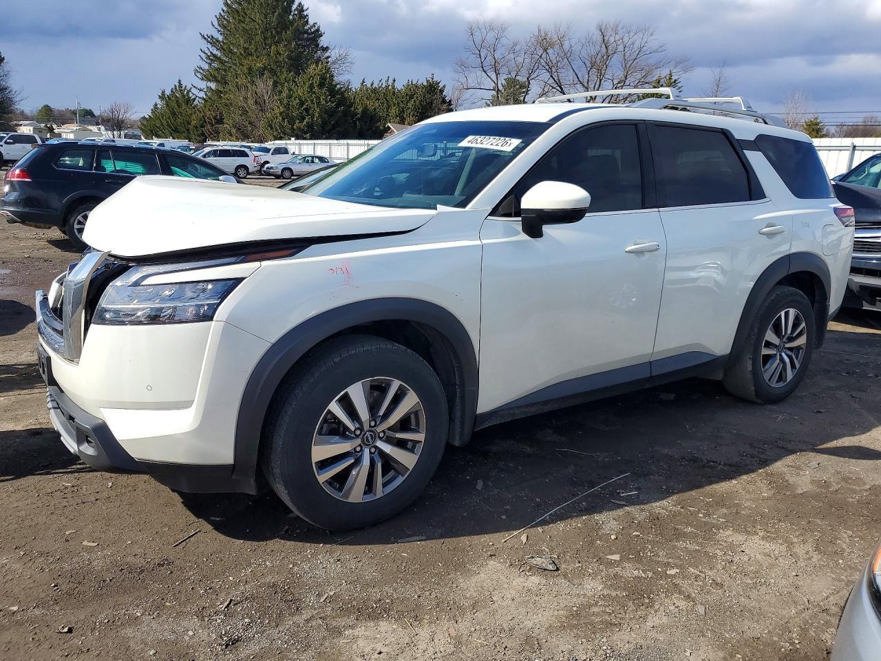 2023 Nissan Pathfinder Sl