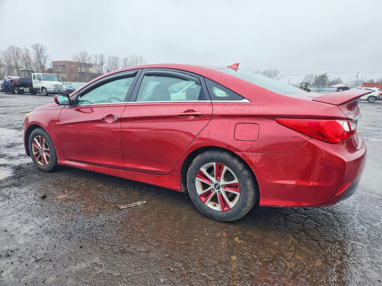 2014 Hyundai Sonata Gls - Image 2