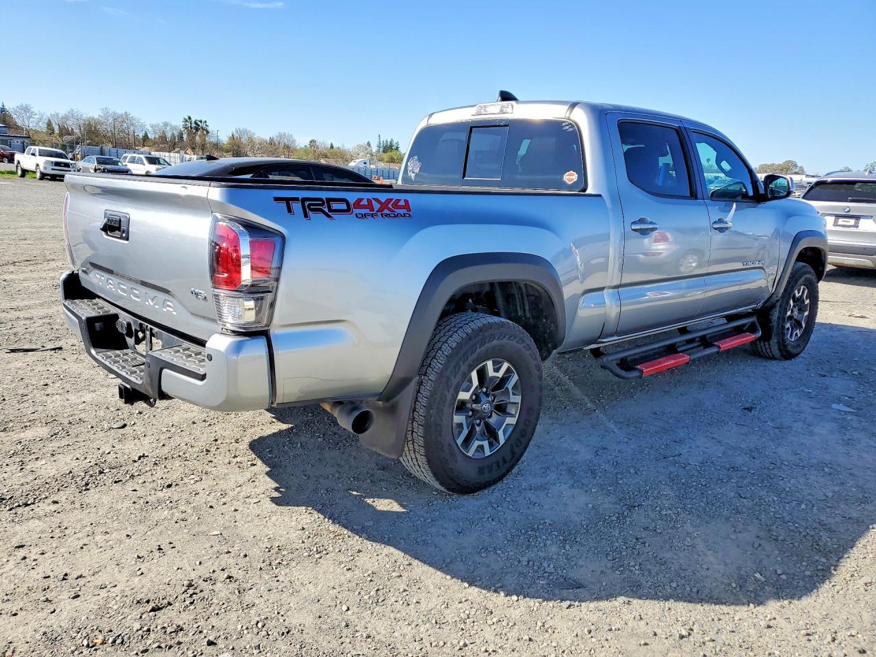2023 Toyt Tacoma Trd Off Road - Фото 3