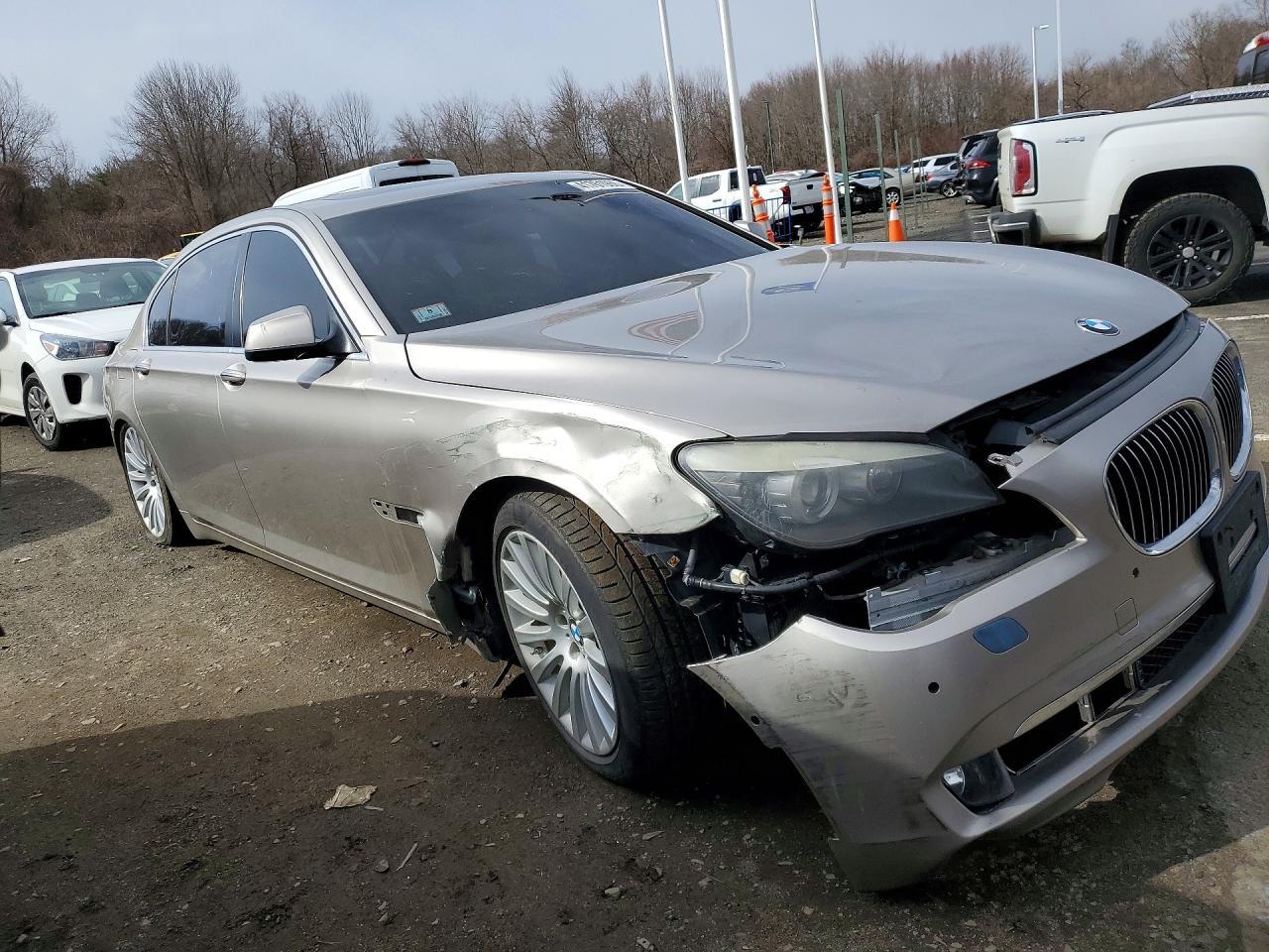 2010 BMW 750 Li xDrive - Фото 4