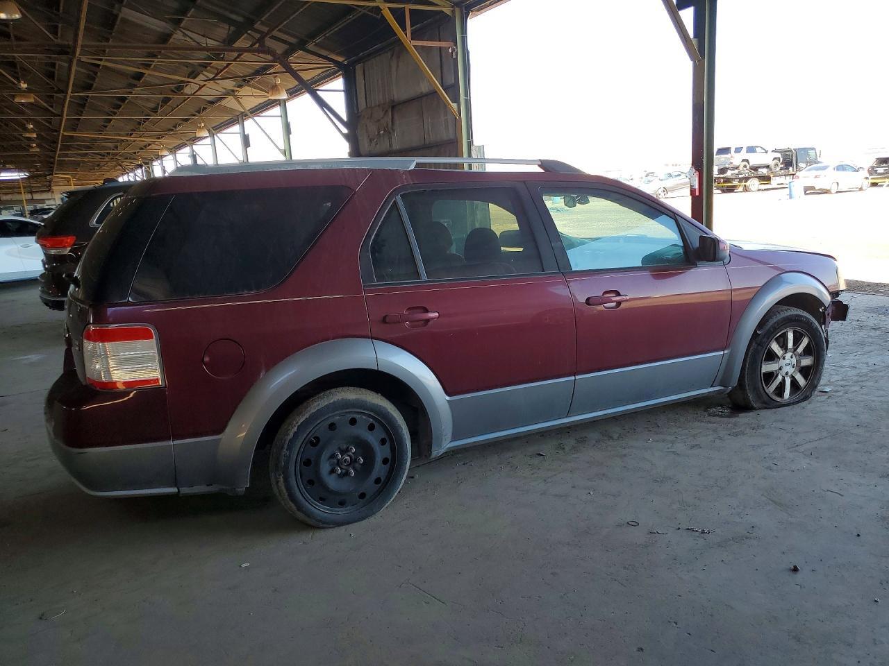 2008 Ford Taurus X Sel - Image 3