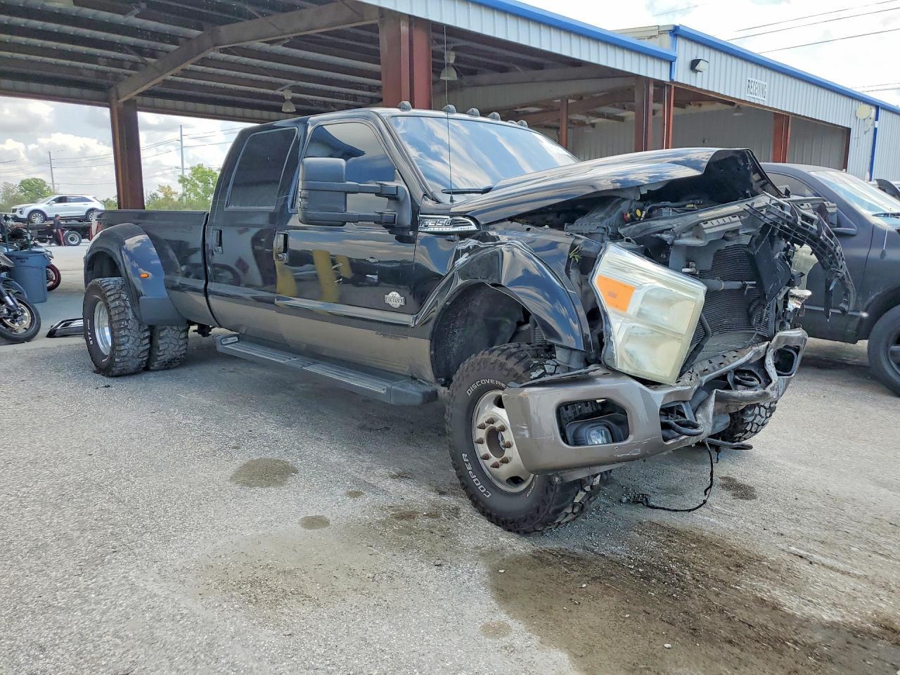 2016 Ford F350 Super Duty - Фото 4