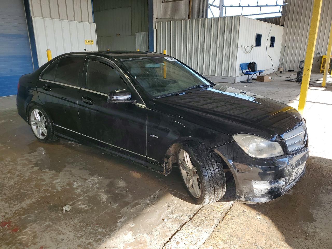 2012 Mercedes-Benz C 250 - Фото 4