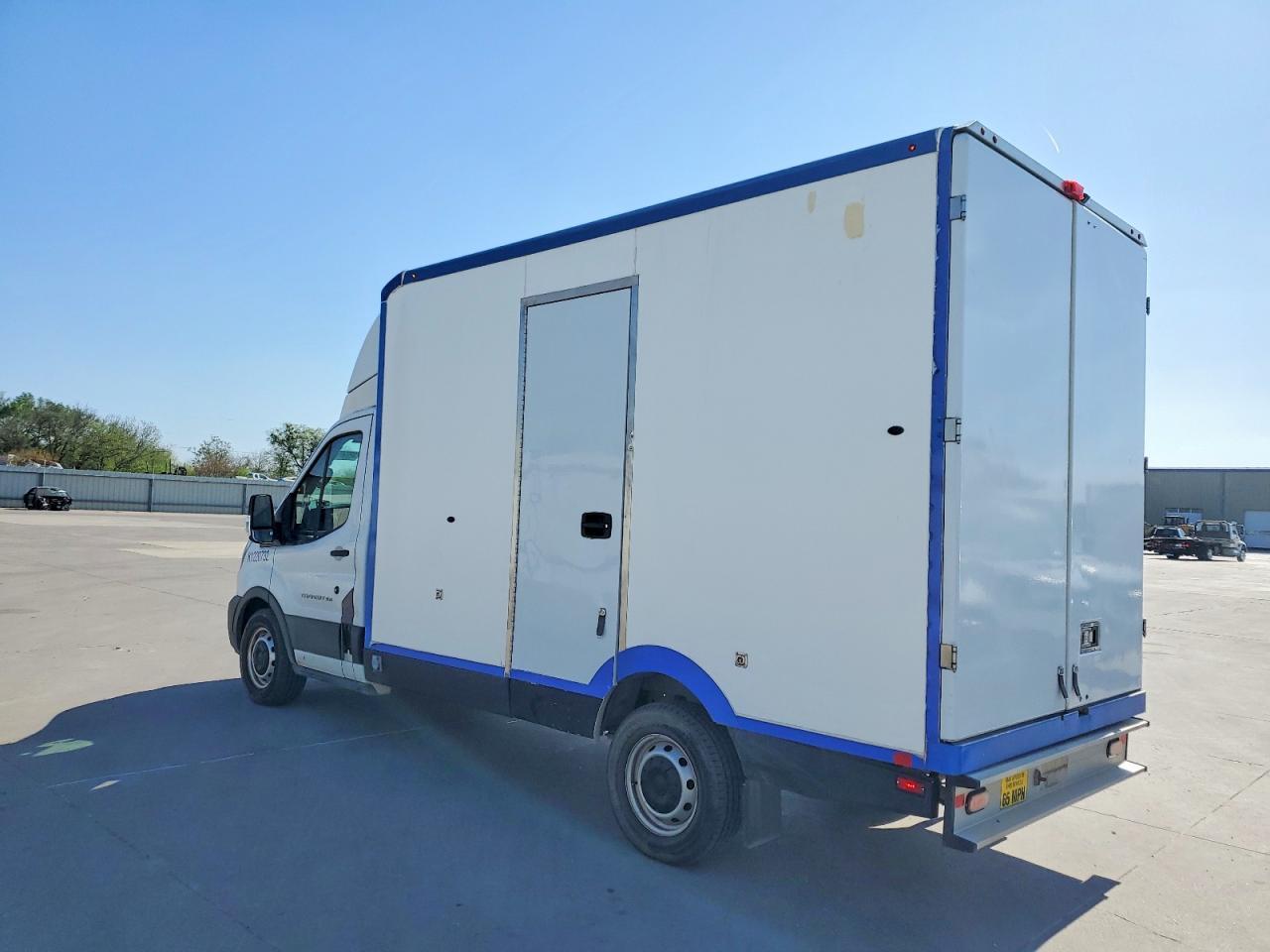 2022 Ford Transit Delivery Truck - Image 3