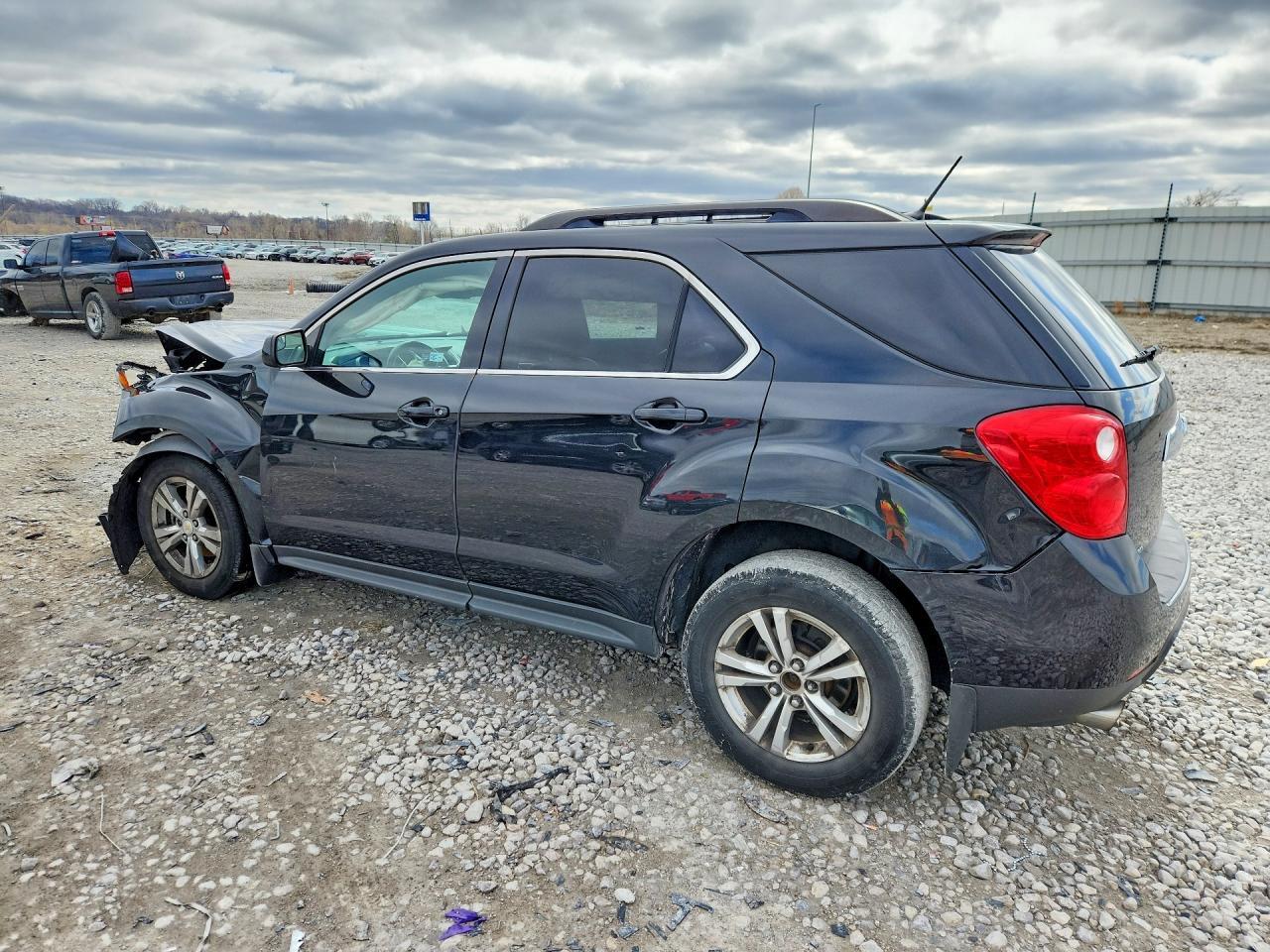 2013 Chevrolet Equinox Lt - Фото 2