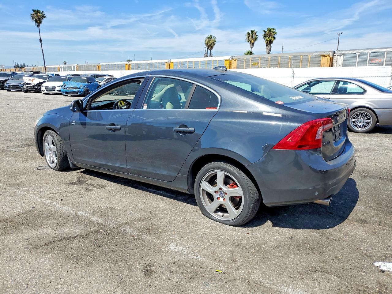 2012 Volvo S60 T5 - Фото 2