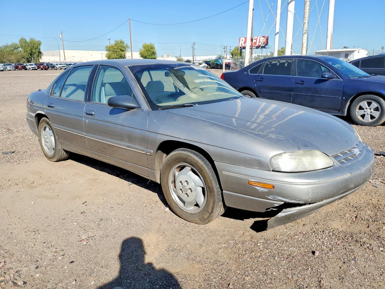 1999 Chevrolet Lumina Base - Фото 4