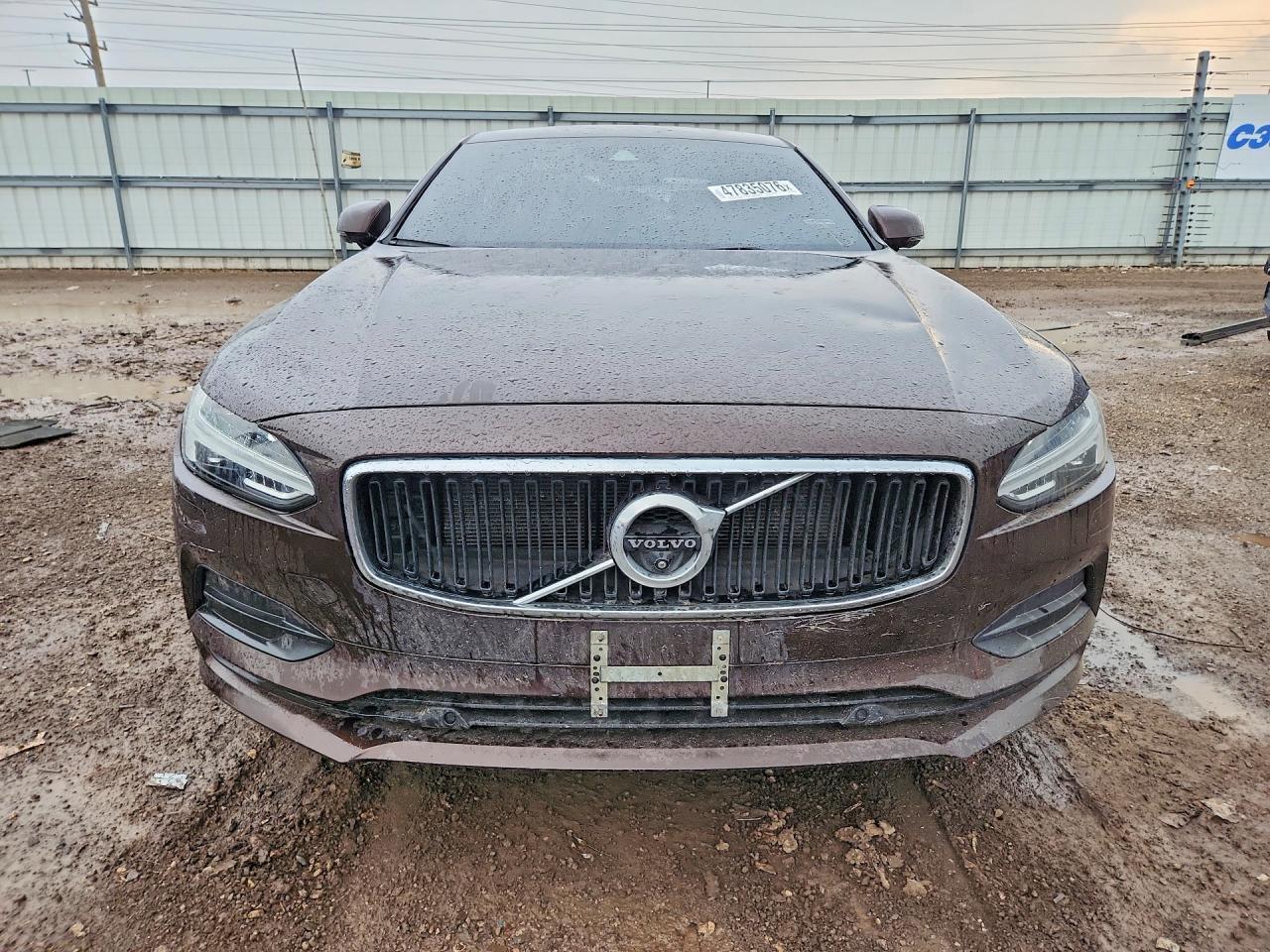 2018 Volvo S90 T5 Momentum - Фото 5