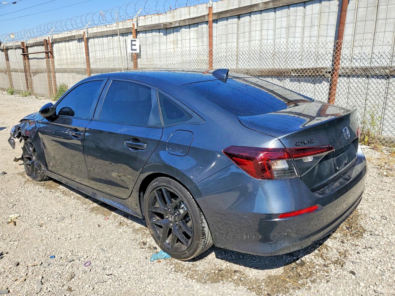 2026 Honda Civic Sport - Фото 2