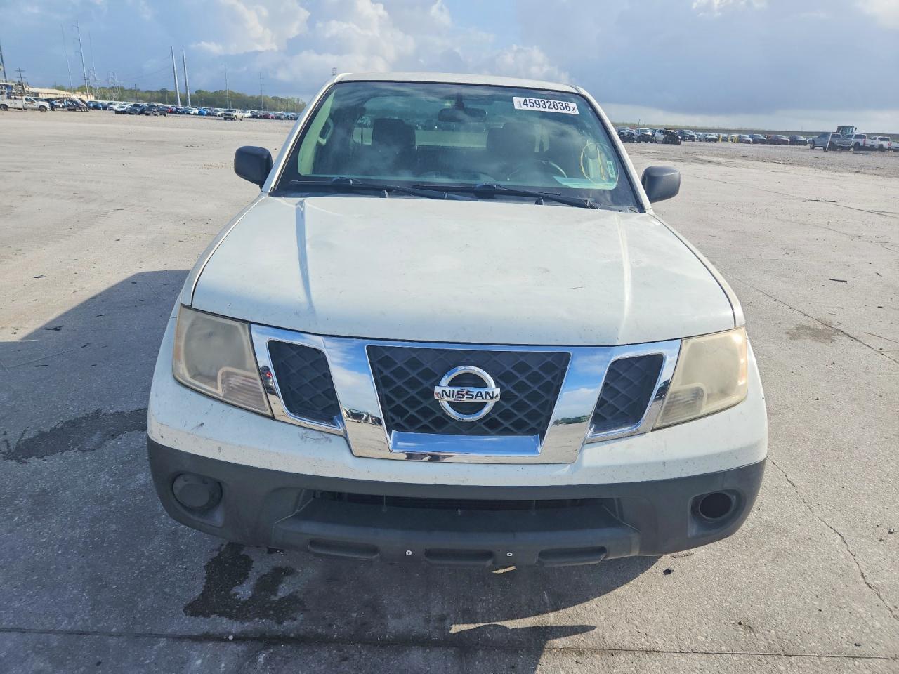2014 Nissan Frontier S - Image 5