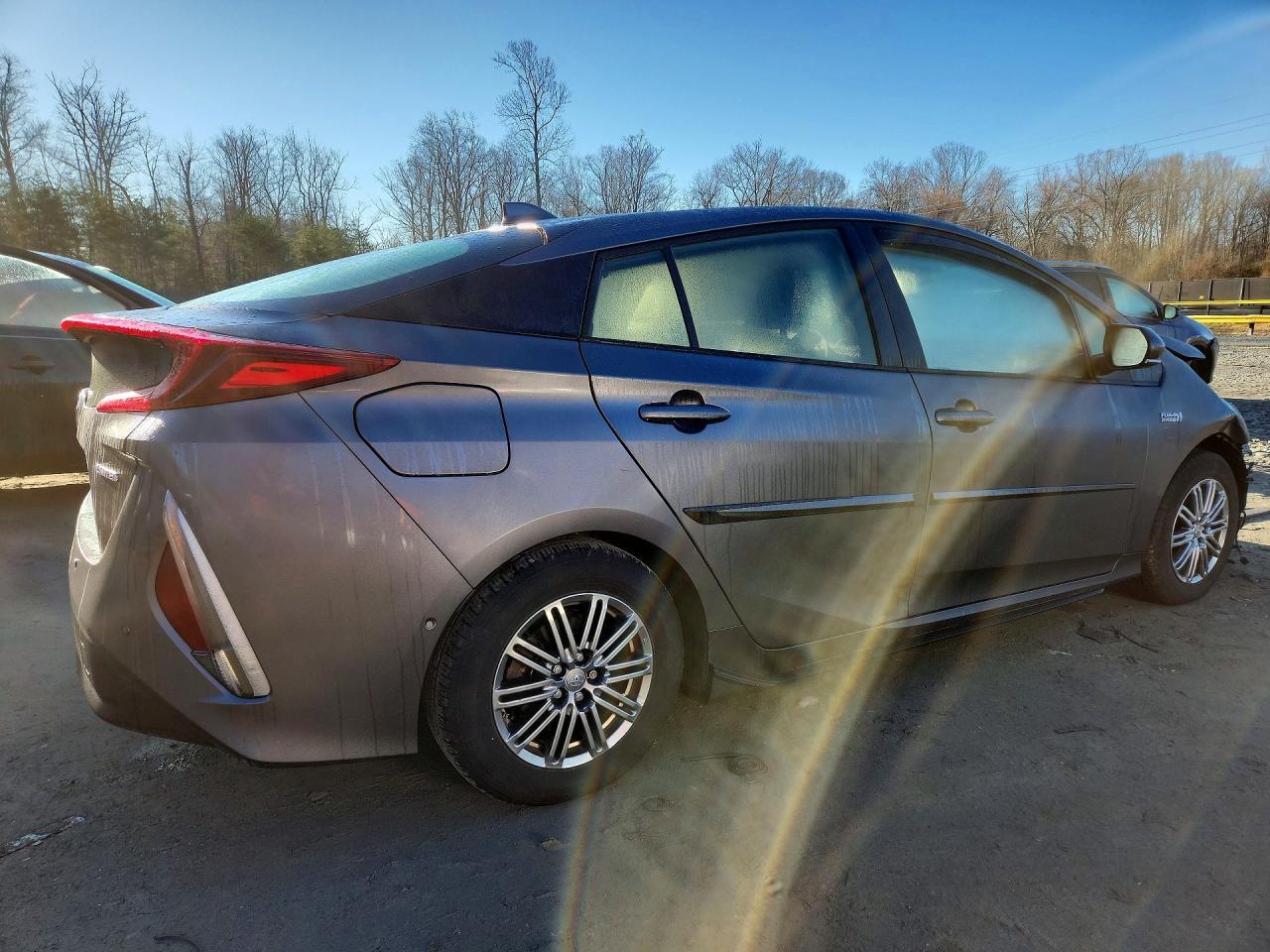 2021 Toyota Prius Prime Limited - Фото 3