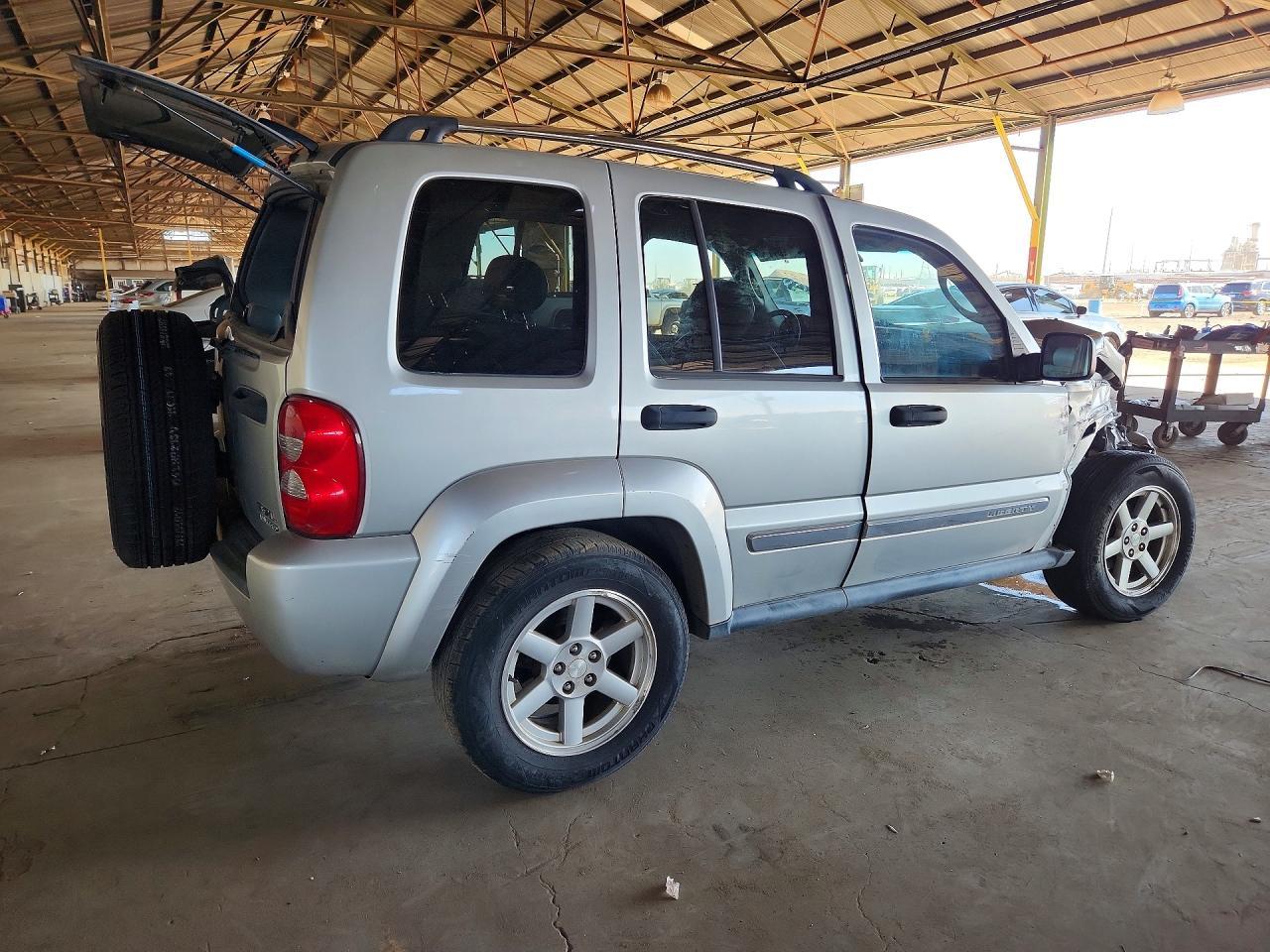 2007 Jeep Liberty - Фото 3