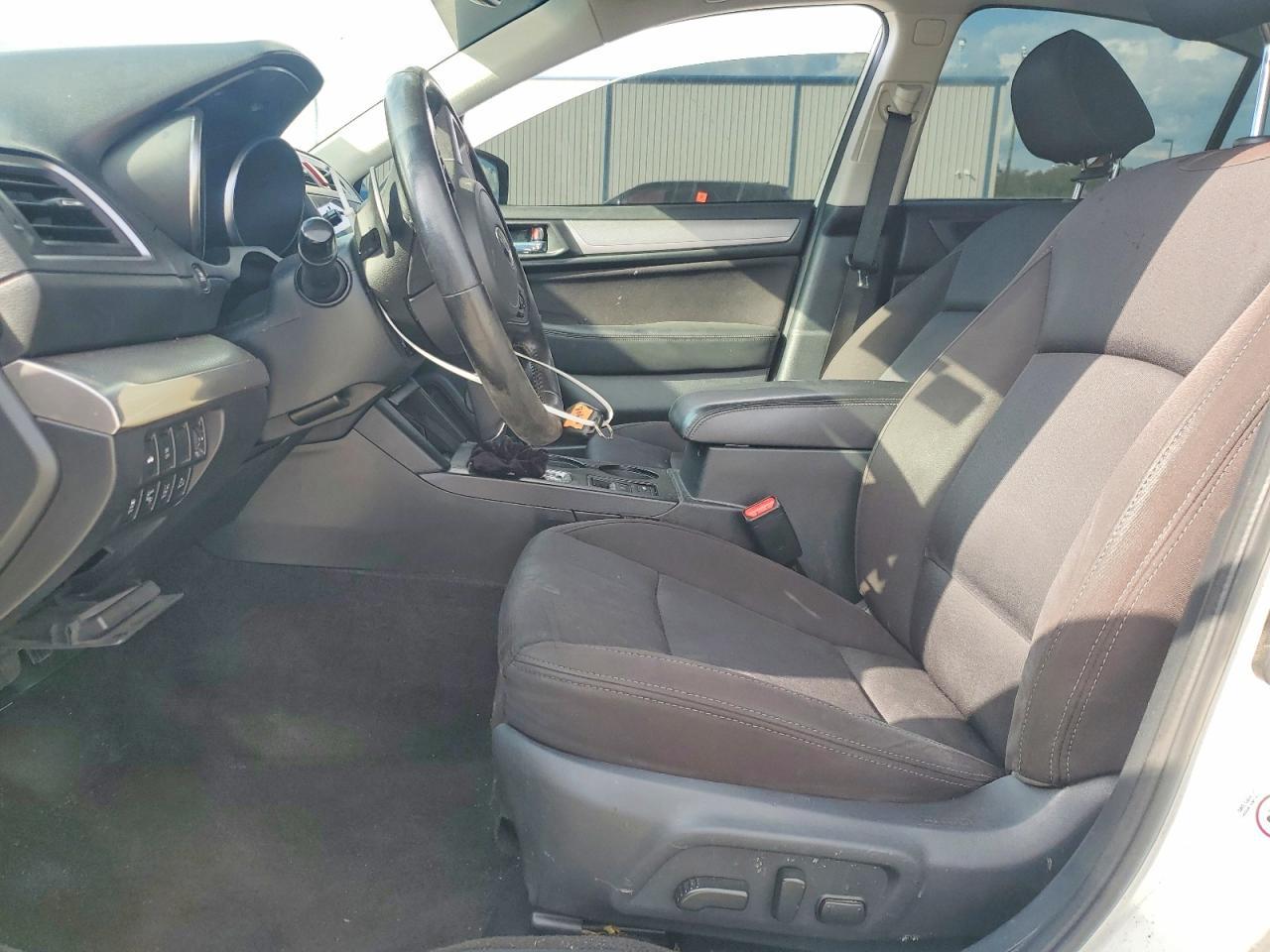 2015 Subaru Legacy 2.5I Premium - Image 7