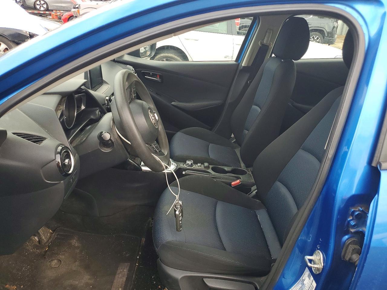 2018 Toyota Yaris Ia Base - Фото 7