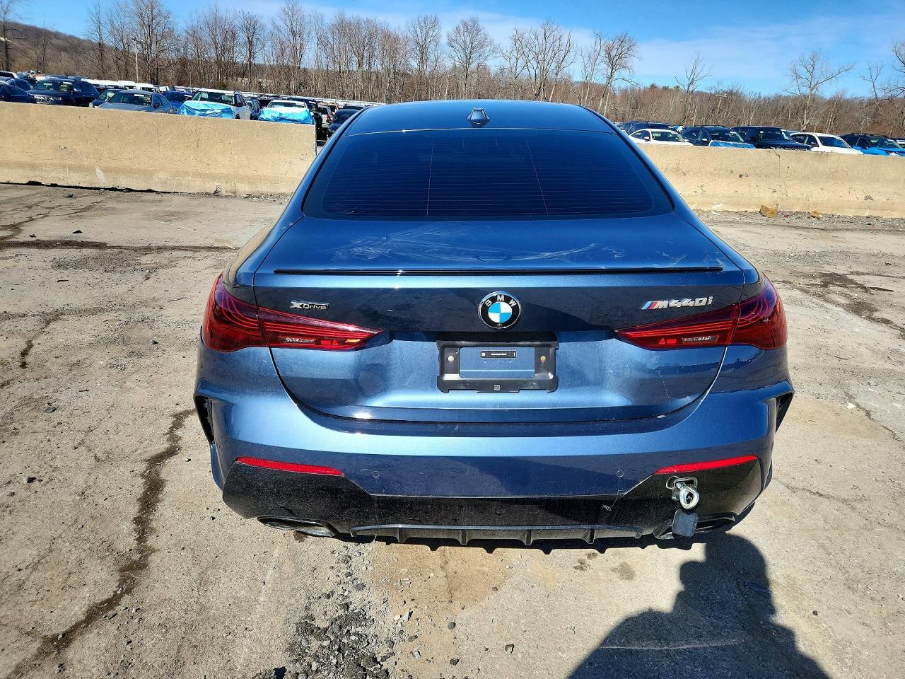 2025 BMW M440Xi - Image 6