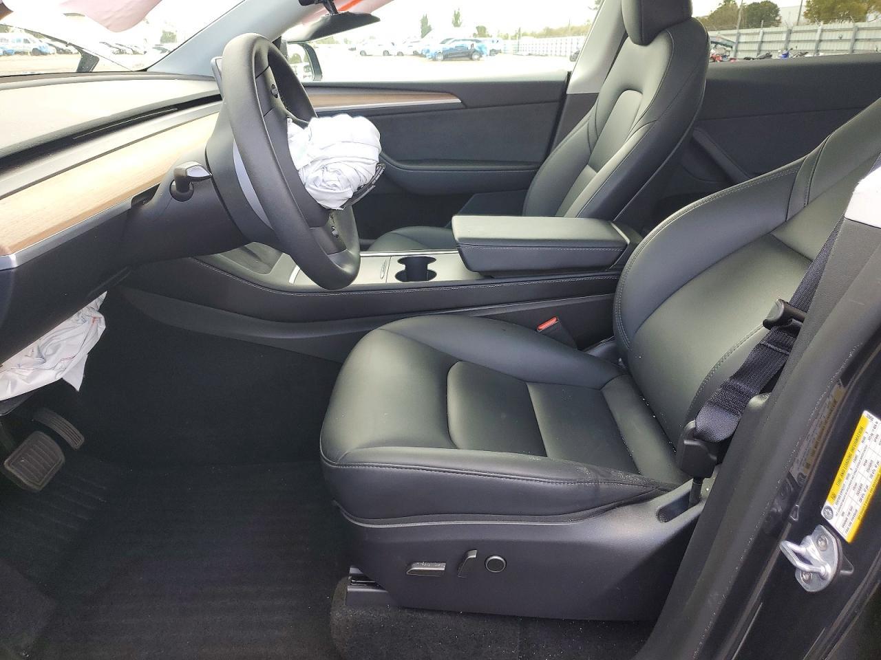 2024 Tesla Model Y - Фото 7