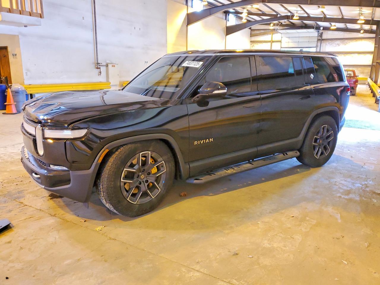2023 Rivian R1S Adventure