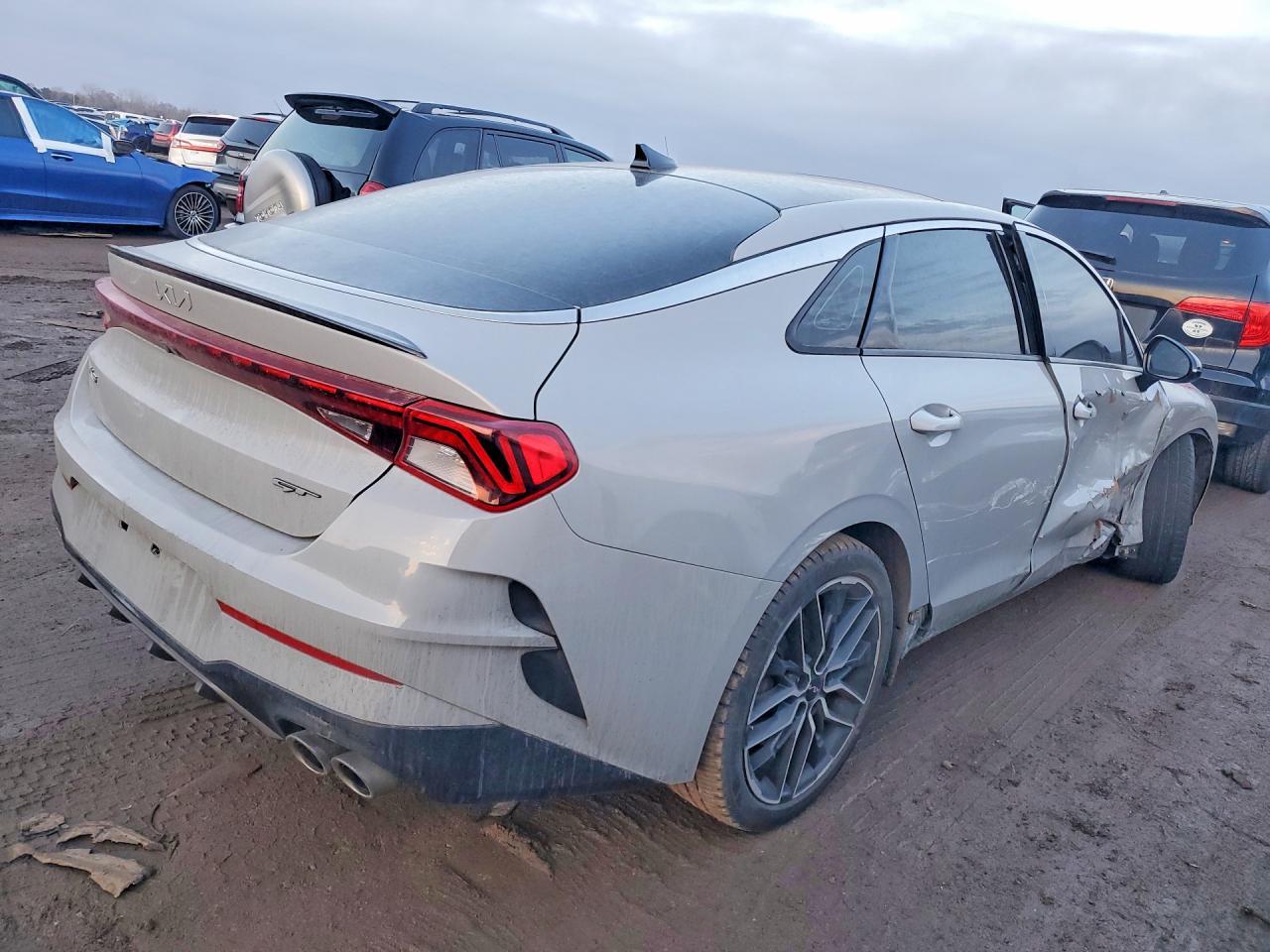 2022 Kia K5 Gt - Фото 3