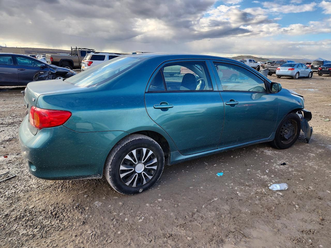2010 Toyota Corolla Le - Фото 3