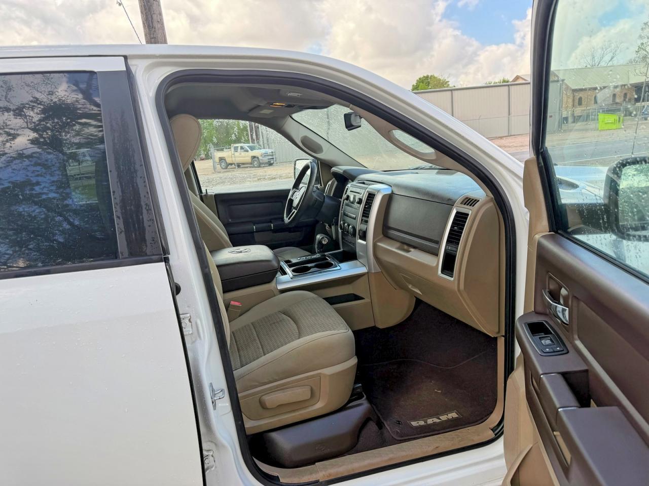 2012 Dodge Ram 1500 Slt - Image 5