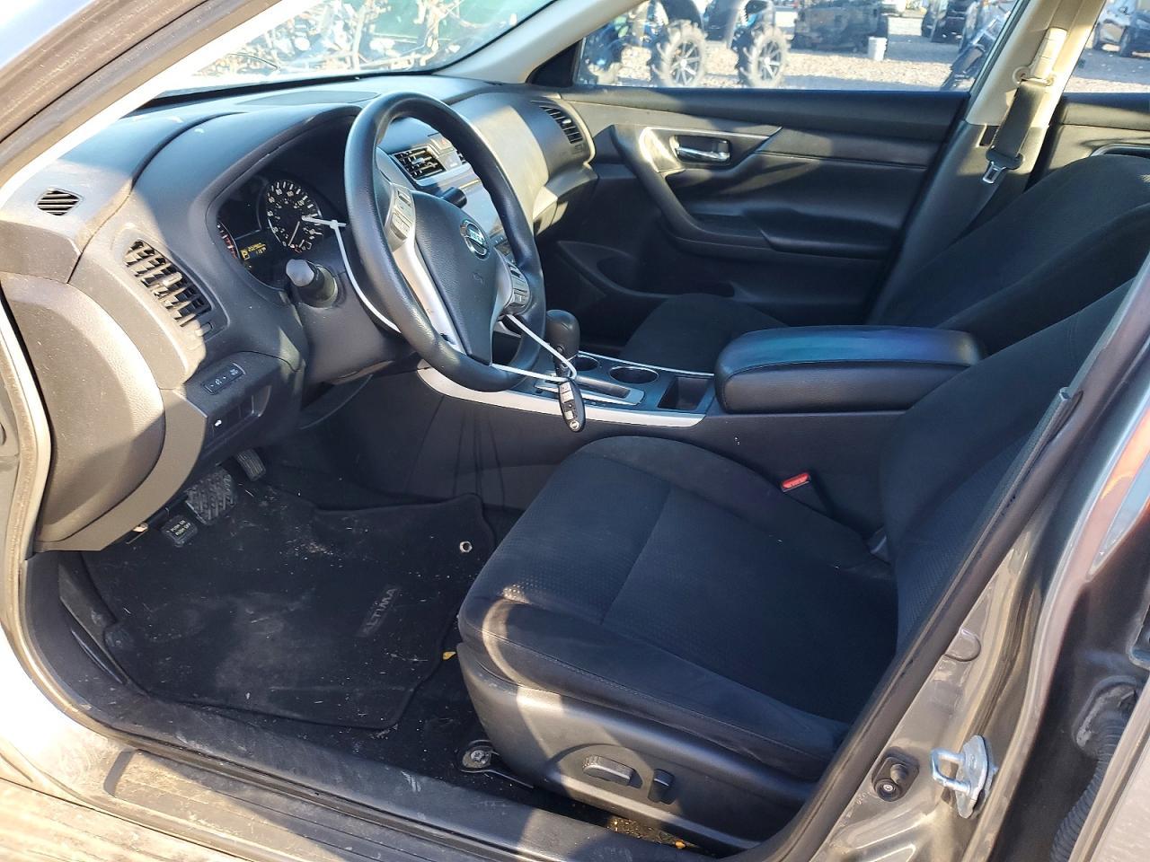 2015 Nissan Altima 2.5 S - Фото 7