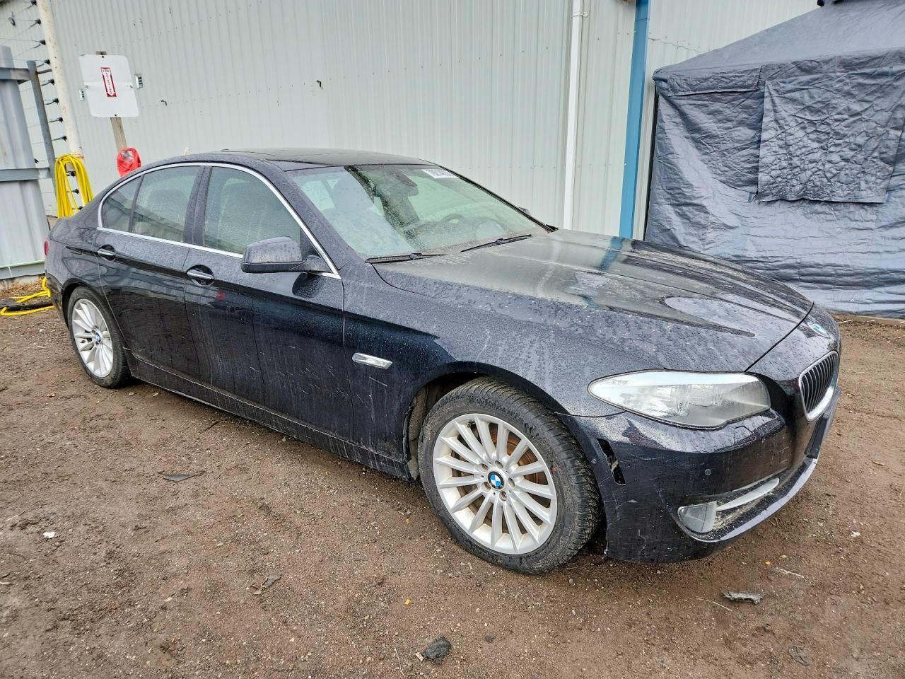 2013 BMW 535 Xi - Image 4