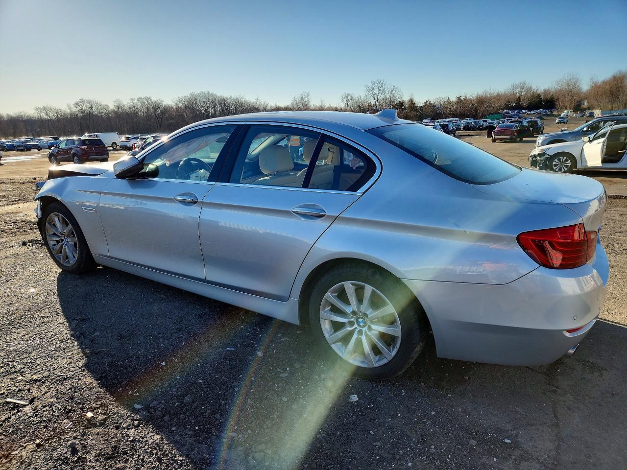 2016 BMW 535 Xi - Фото 2
