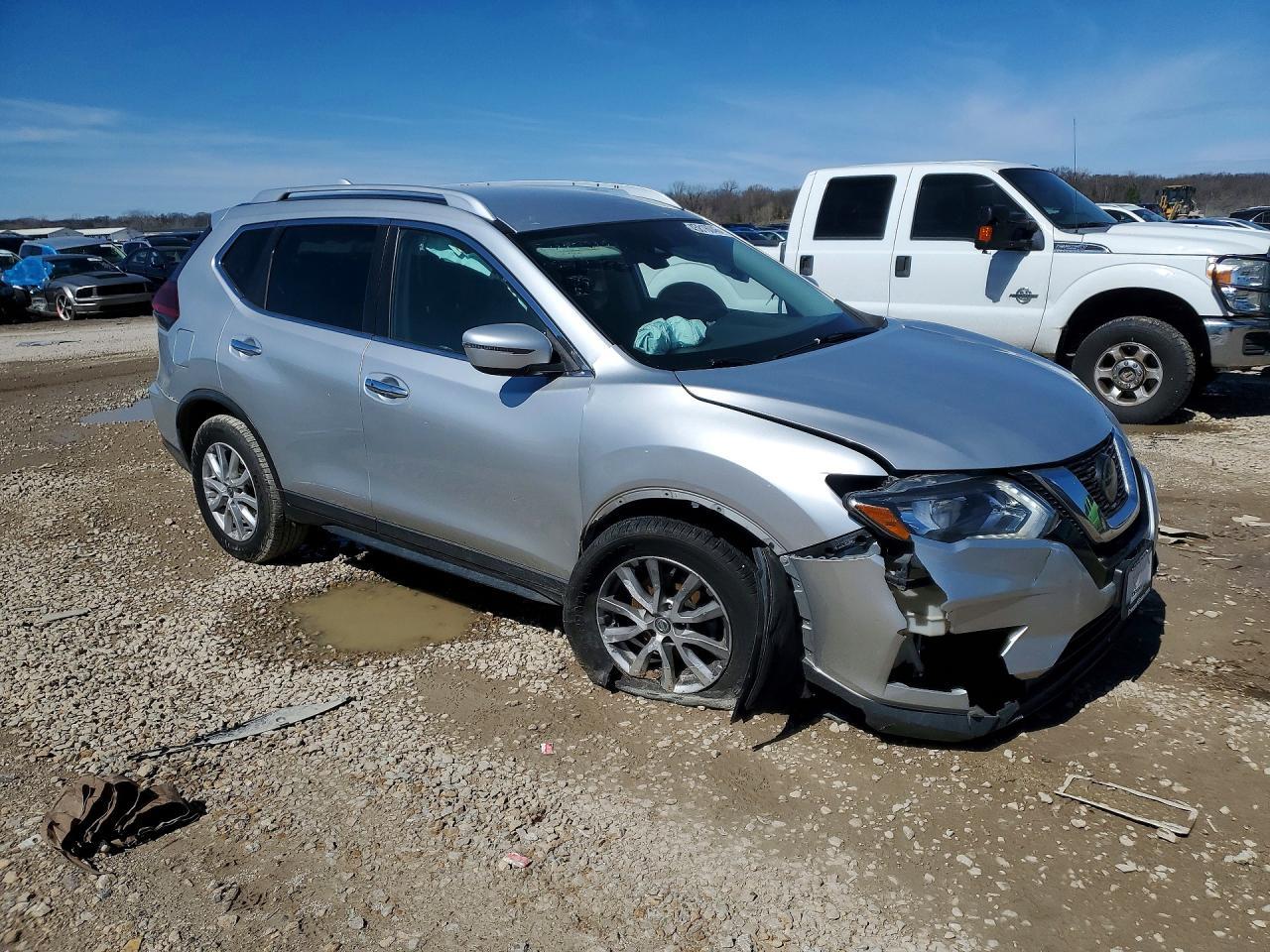 2020 Nissan Rogue Sv - Image 4