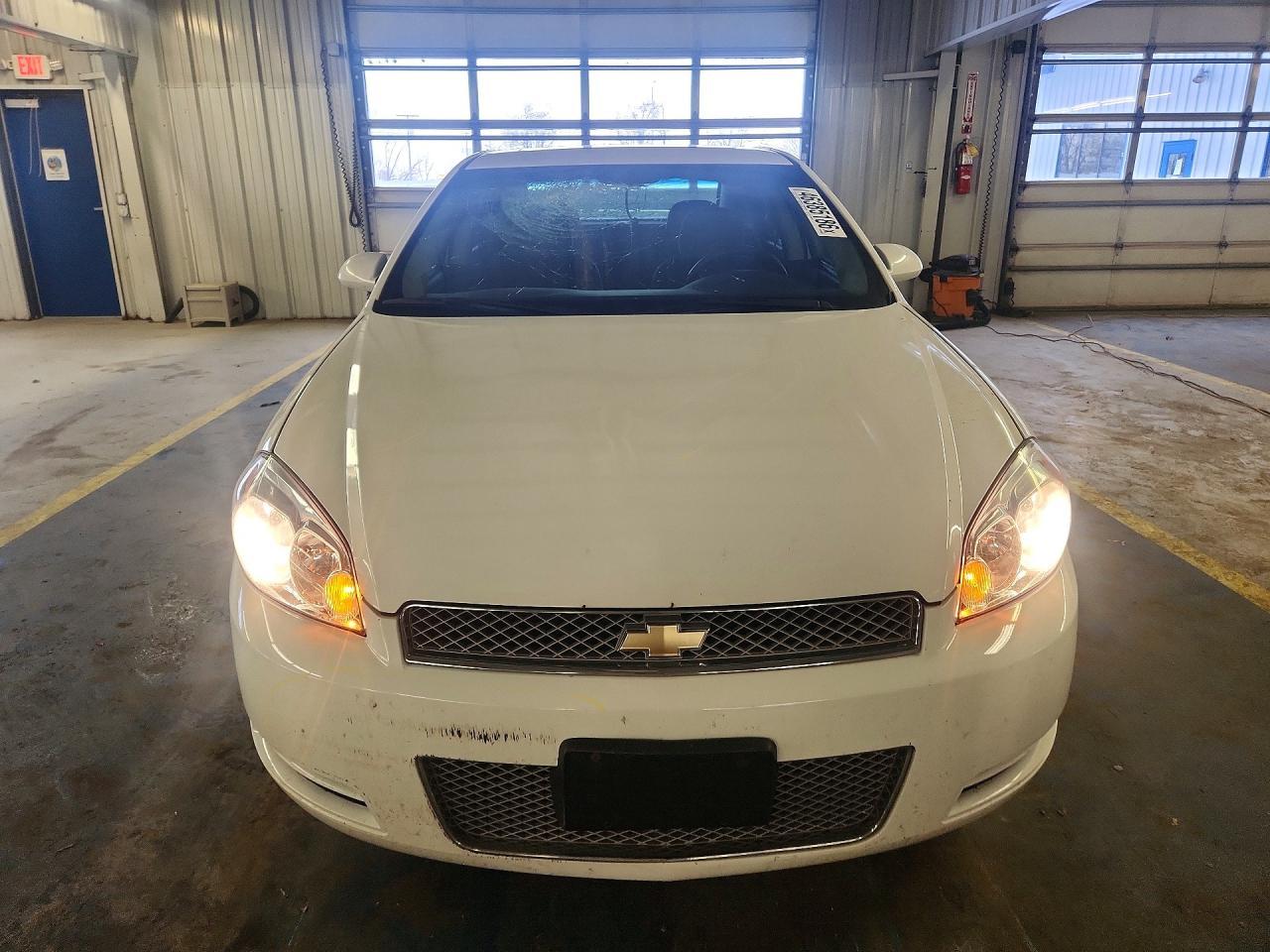 2013 Chevrolet Impala Lt - Image 5