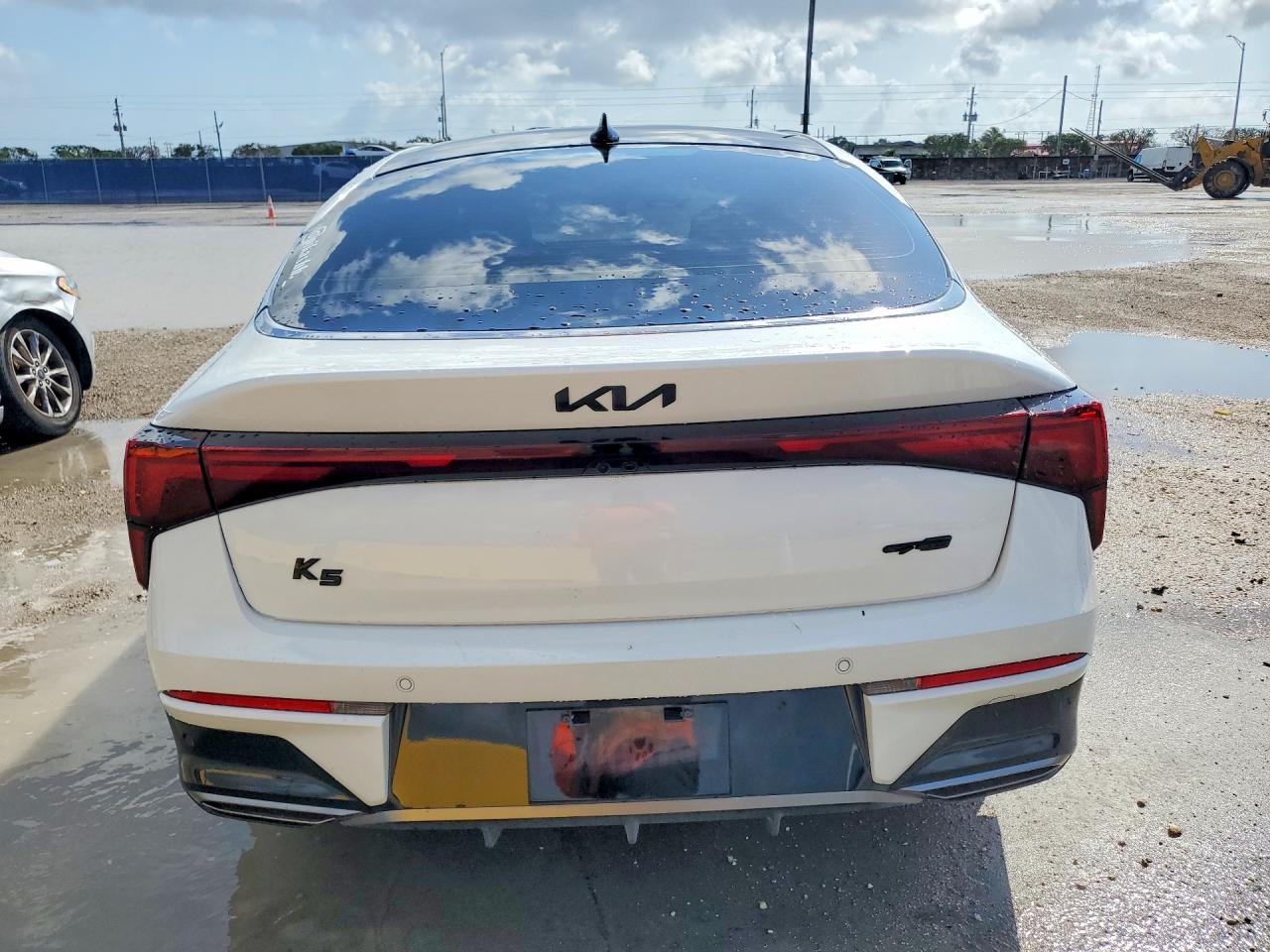 2025 Kia K5 Gt-Line - Image 6