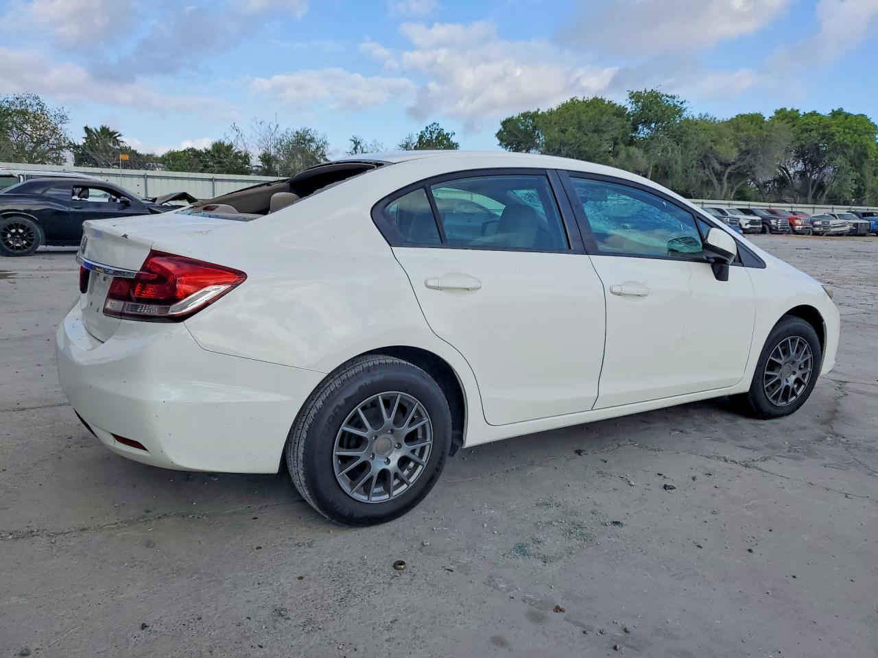 2013 Honda Civic Lx - Фото 3