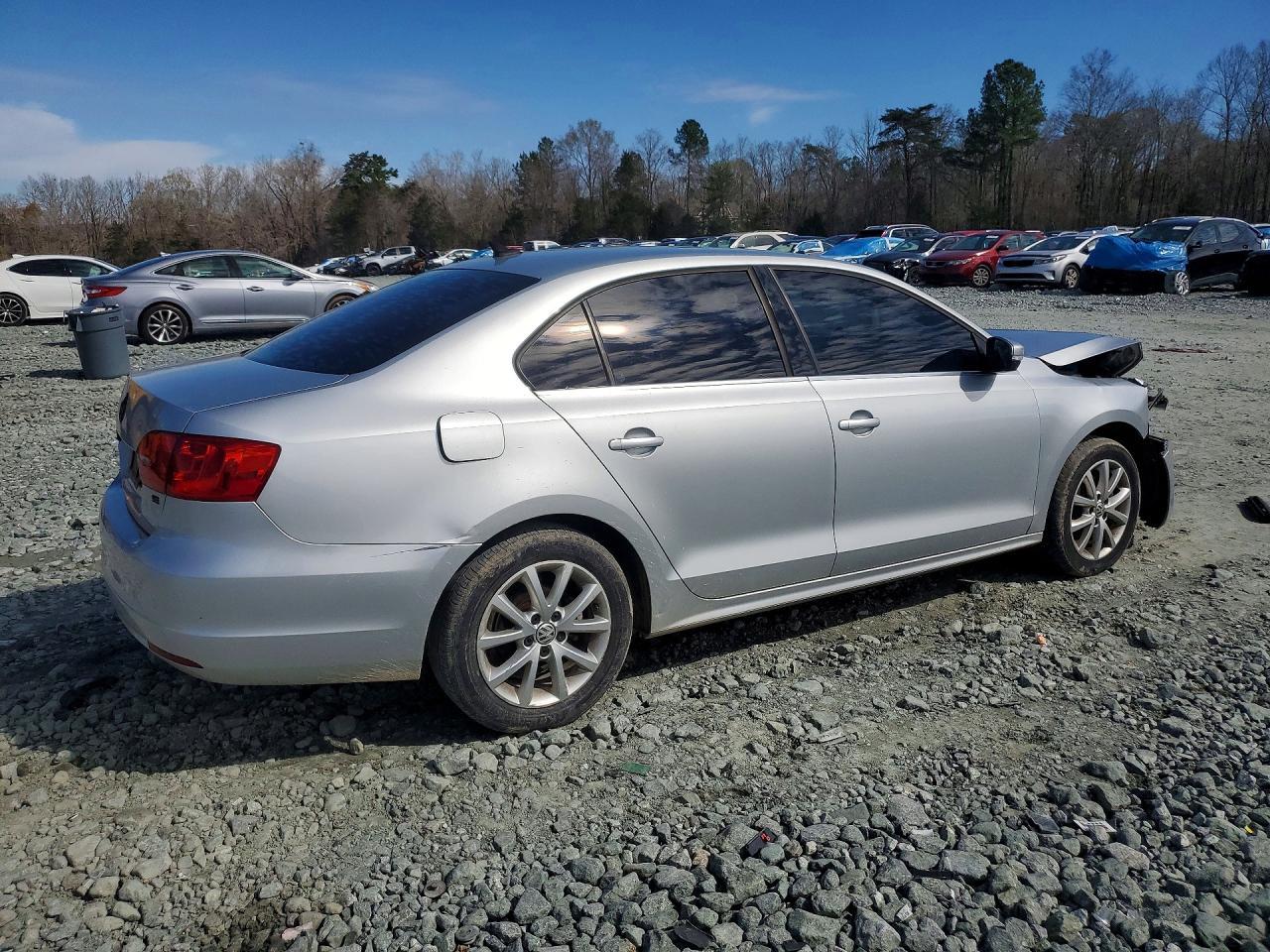 2014 Volkswagen Jetta Se - Image 3