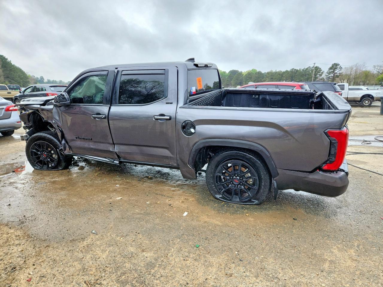 2025 Toyota Tundra Sr5 - Фото 2