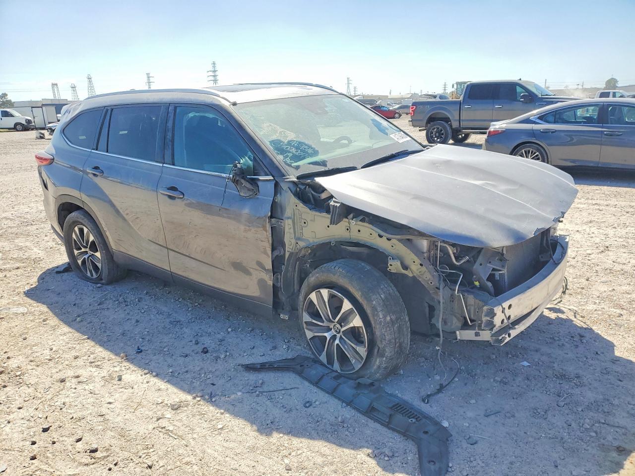 2022 Toyota Highlander Xle - Фото 4