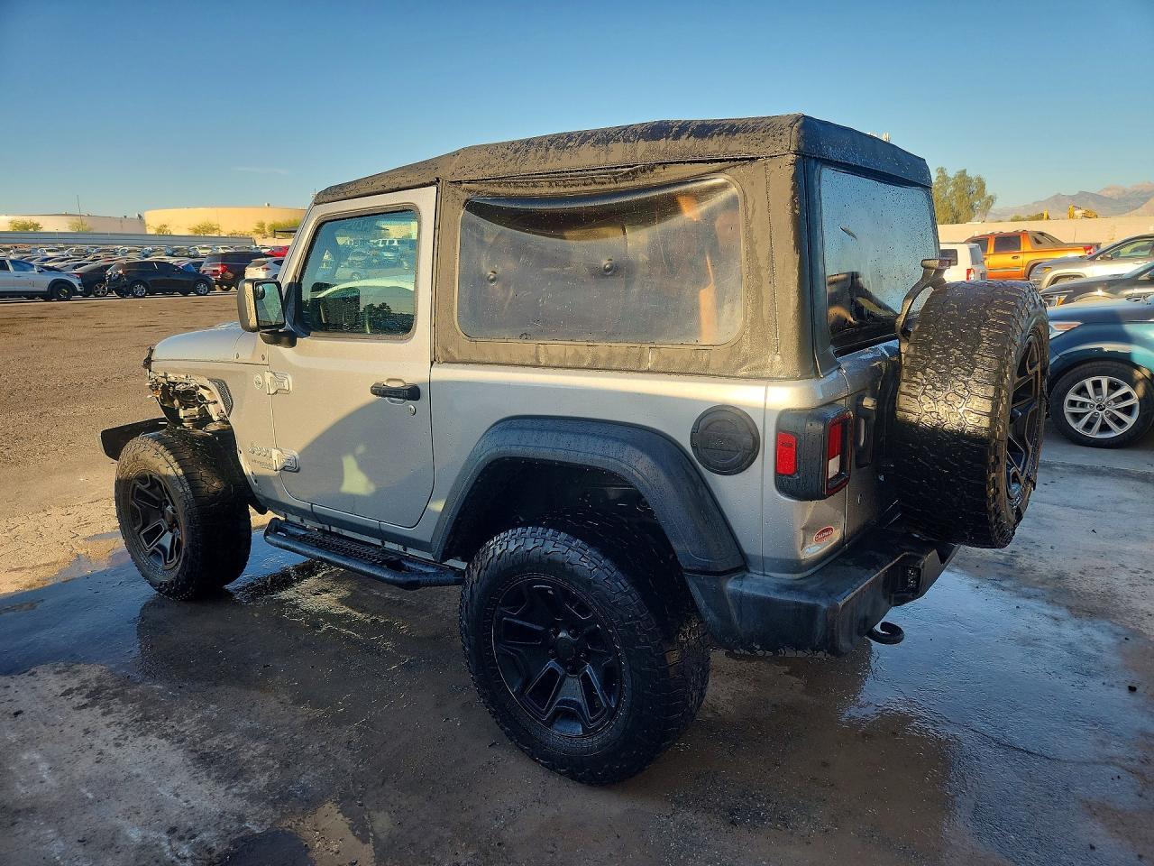 2018 Jeep Wrangler Sport - Фото 2