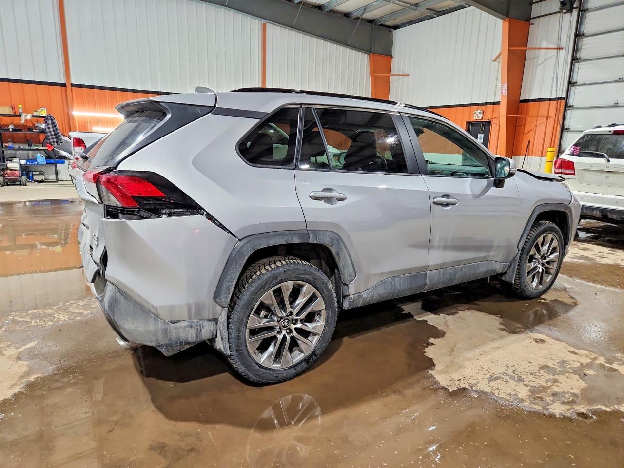 2019 Toyota Rav 4 - Фото 3